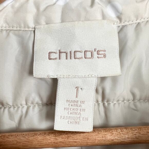 Chico's Women's M Vest Quilted Puffer Polka Dot Full Zip Lightweight Casual Chic - Picture 4 of 9